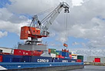 Container ship